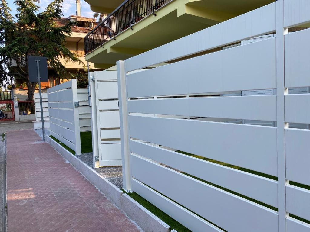 Novella Del Mar Prima Fila Dal Mare Villa Grottammare Kültér fotó